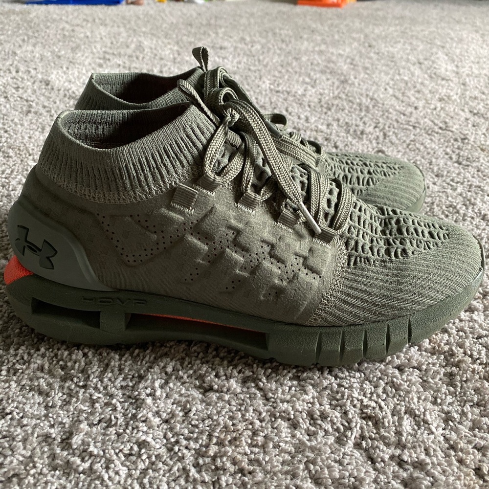 Under Armour Hovr Phantom shoes
